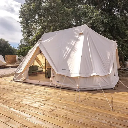 Glamping Masseria Cuturi 마두리아