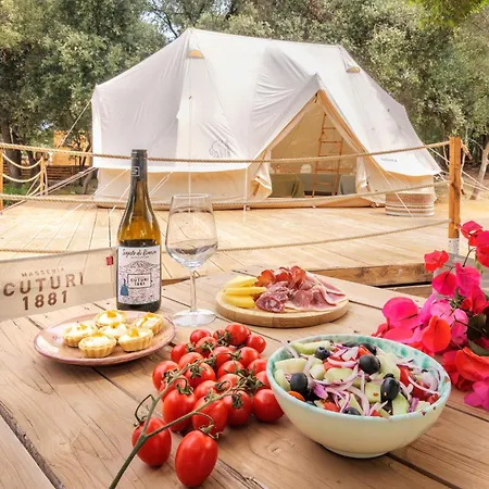 Glamping Masseria Cuturi Campo de lujo *